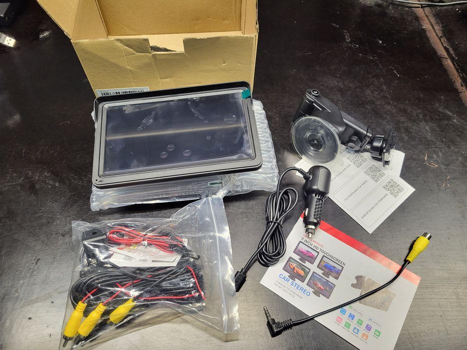 портативний car play android auto з камерою заднього виду