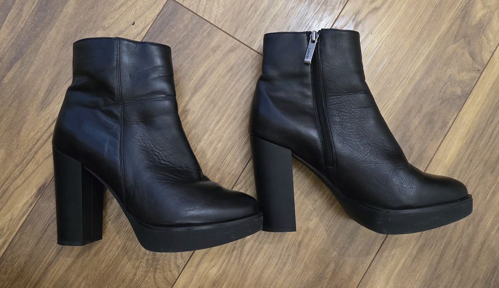 Buty damskie skórzane Lasocki 39