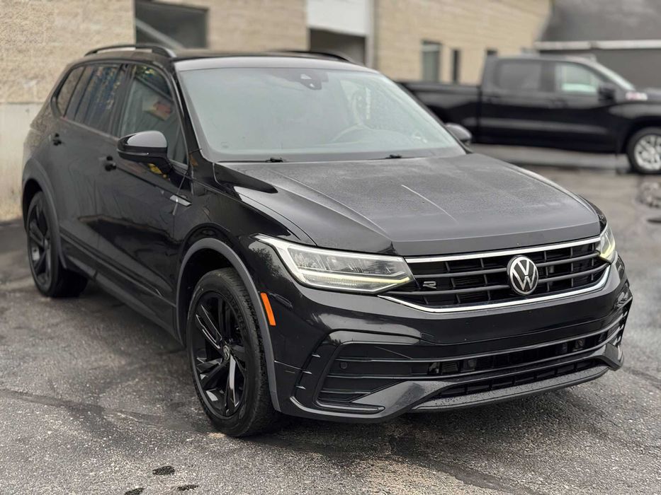 Volkswagen Tiguan SE R-Line      2023