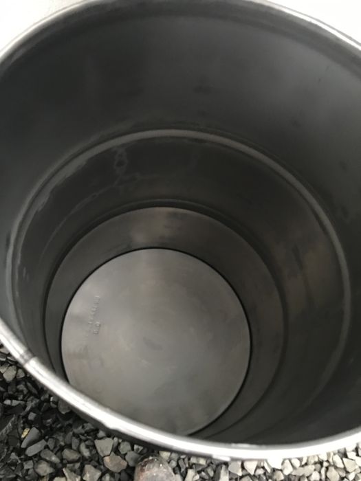 Бочка, металева бочка, Боратин, Рованці