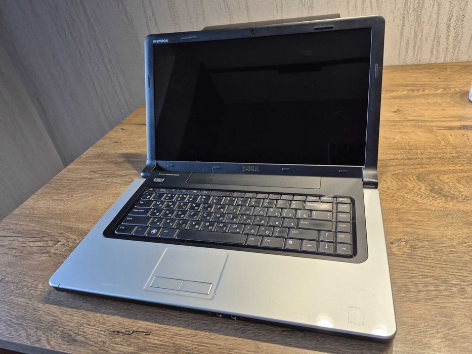 Продам ноутбук DELL Inspirion 1570