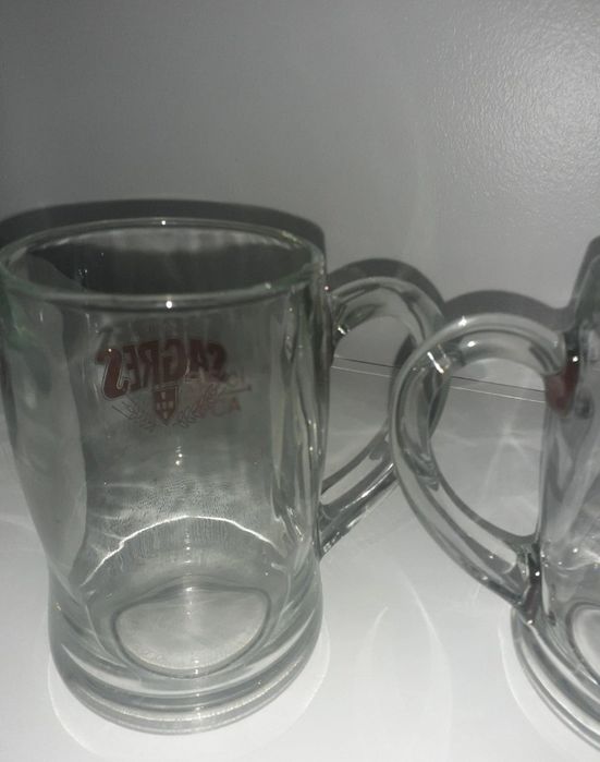 2 canecas sagres vinted