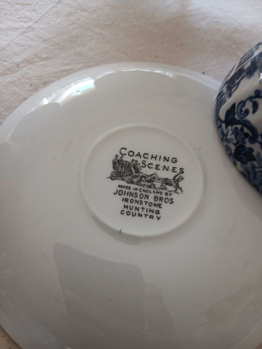 Peças de porcelana da Coaching Scenes U.K.