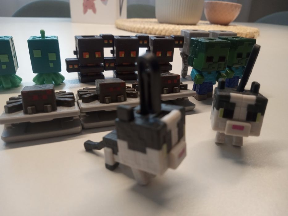 figurki Minecraft creeper joy kinder