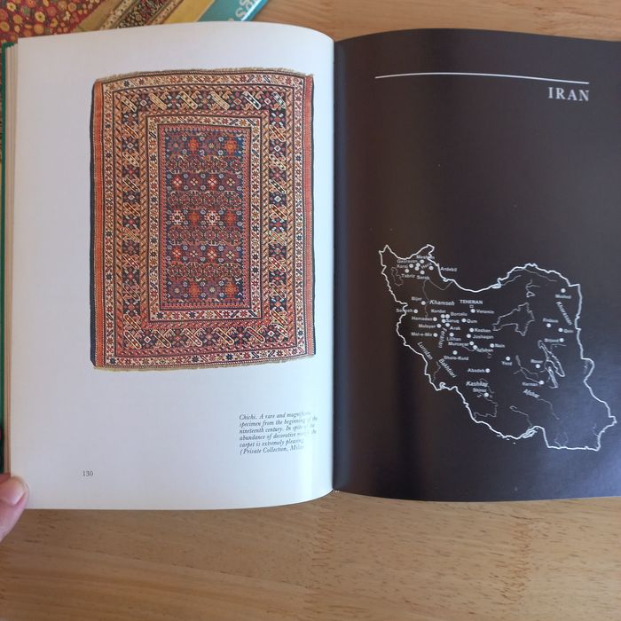 Oriental Rugs and Carpets Fabio Formenton