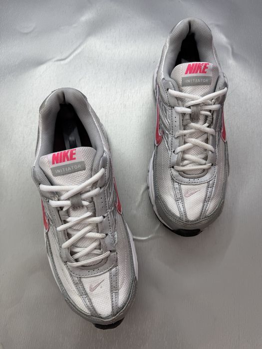 Кроссовки Nike Initiator Metallic
