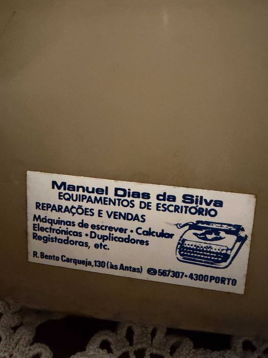 Máquina de Escrever Antiga Vintage MESSA M-1 (Fabrico Nacional)