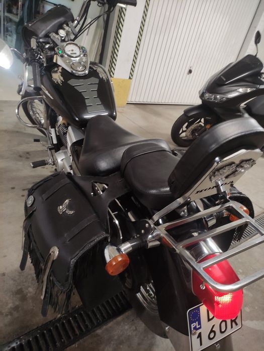 Honda  VT  shadow 125 cm