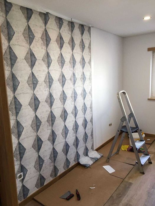 Aplicação de papel de parede