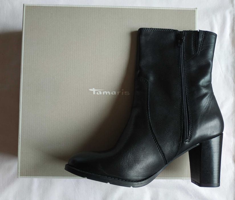 Женские кожаные ботильоны новые деми ботинки Tamaris 39