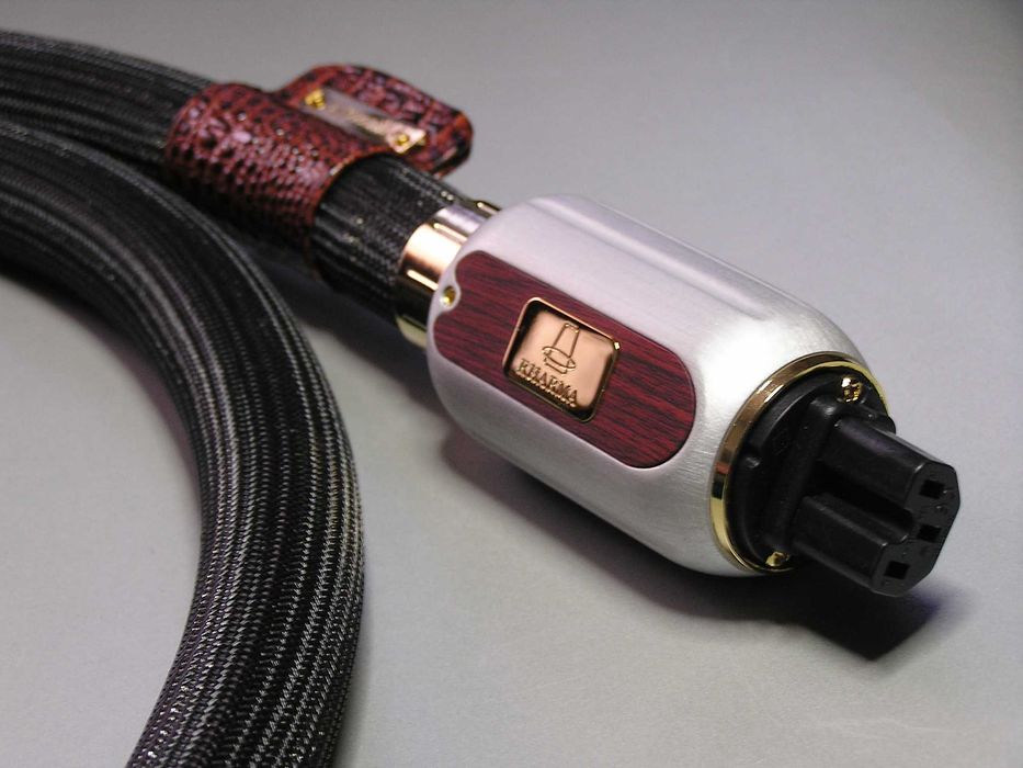 Kharma Enigma Extreme Signature power cable 2 m.