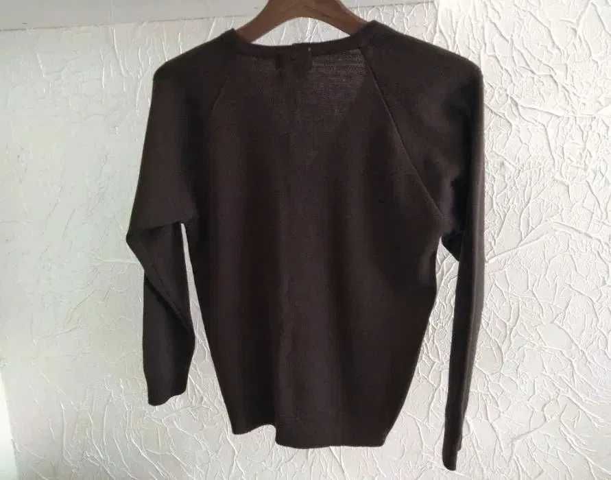 brązowy sweter damski