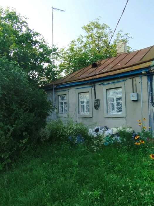 Терміново продам пів будинку