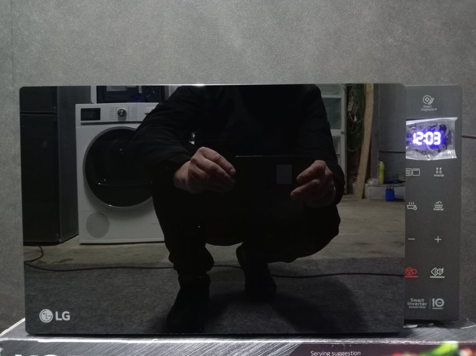 Мікрохвильовка LG