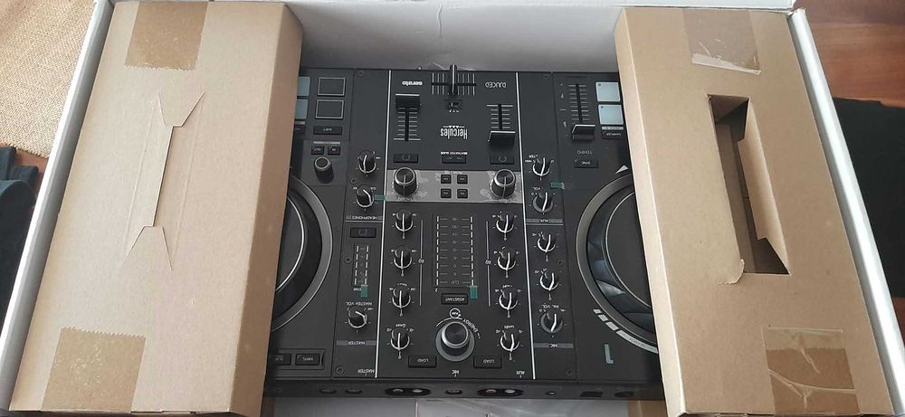 Hercules DJControl Inpulse 500 – Como Nova (Na Caixa e com Películas)