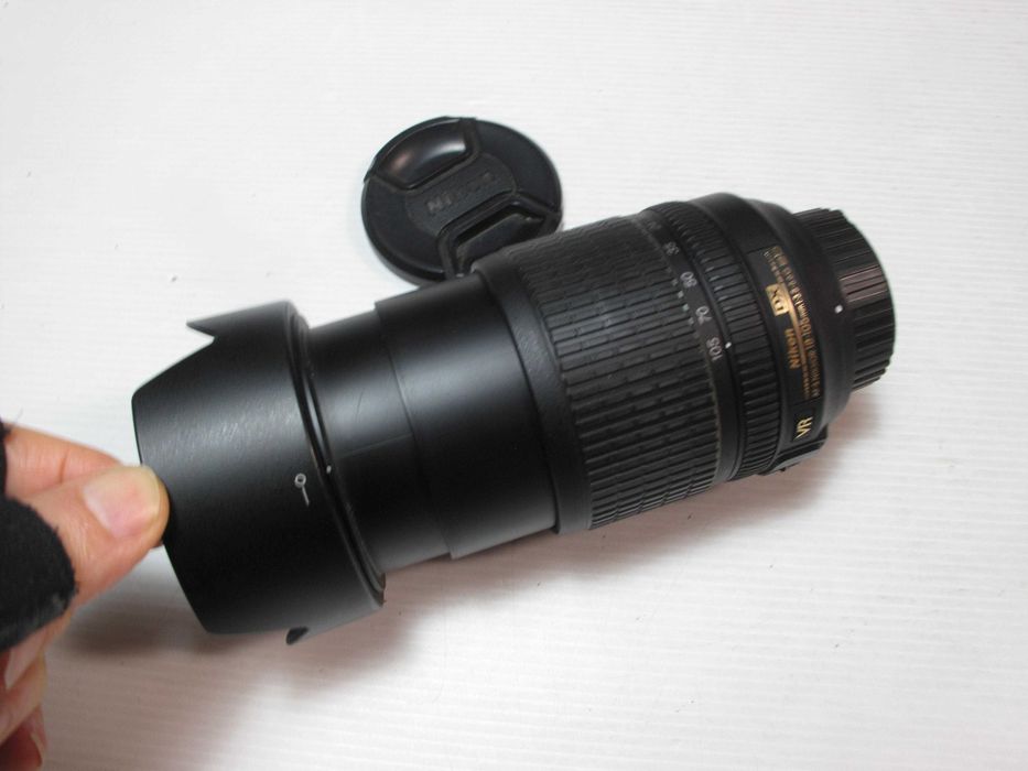 Nikon 18-105 VR Smi-Nova com ou sem caixa - Ver descrição
