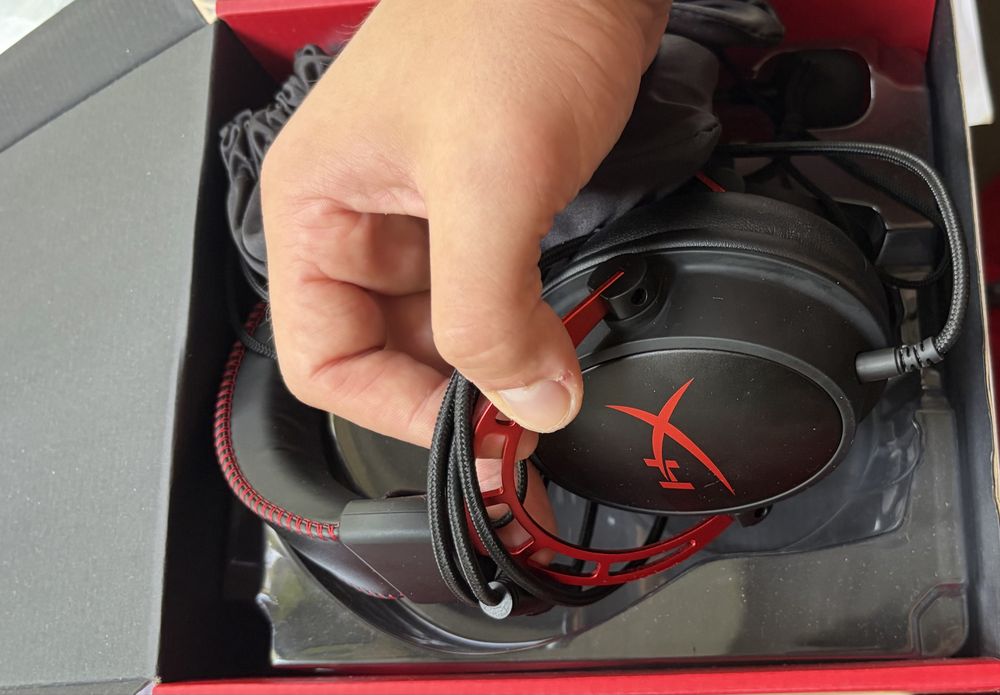 наушники Hyper X Cloud Alpha 2
