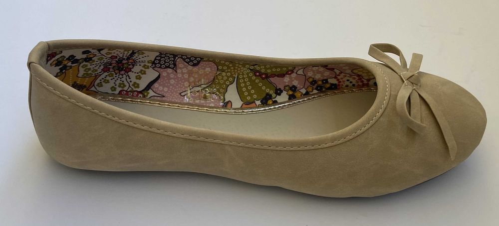 Beżowe gładkie baleriny z kokardą rozmiar 36