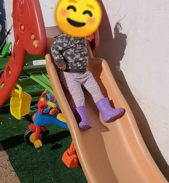 Serviço de Ama e babysitter