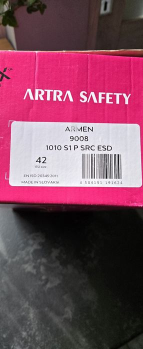 Białe  buty  ochronne ARTRA ARMEN