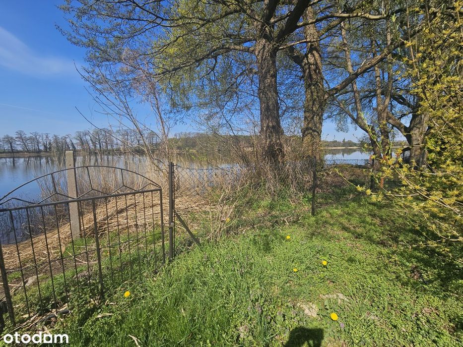 Krzycko Małe - Działka nad jeziorem z domkiem