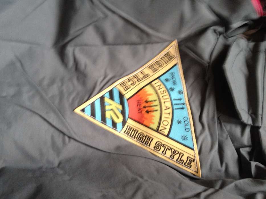 Лыжный комбинезон унисекс. Размер 46.