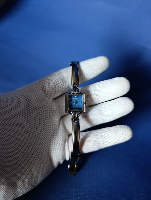 жіночий наручний годинник Gucci