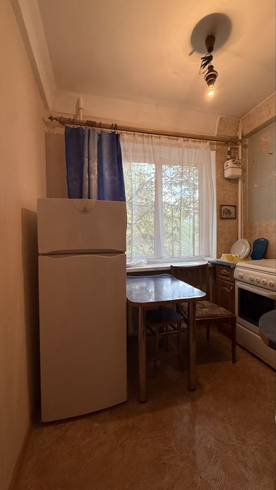 Продается 2-х комн. кв. в центре