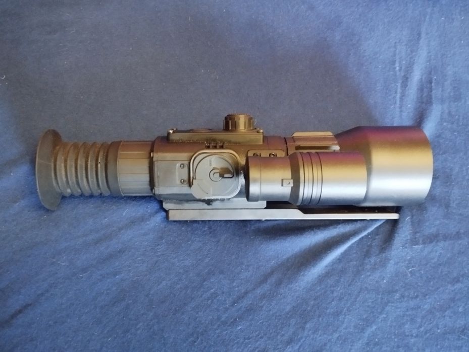 Luneta noktowizyjna YUKON N455S