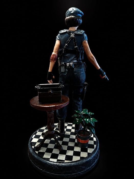 Boneco Jill Valentine