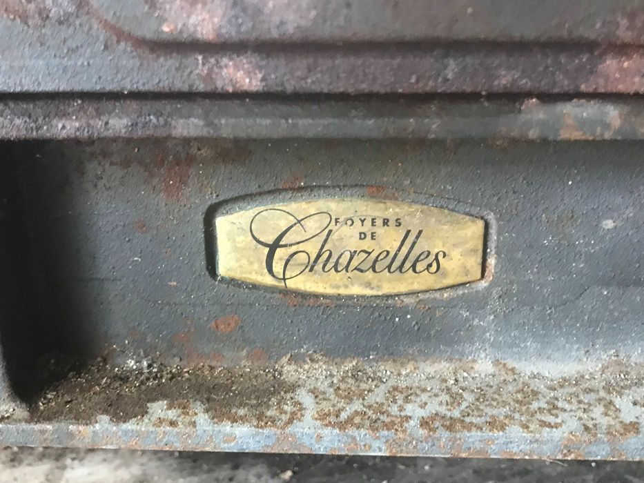 Lareira com recuperador de calor com ventilação