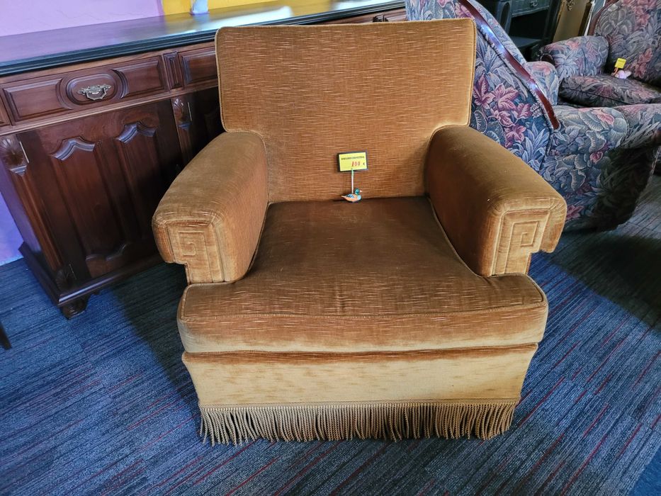 Sofás individuais antigos mas em óptimo estado - Va