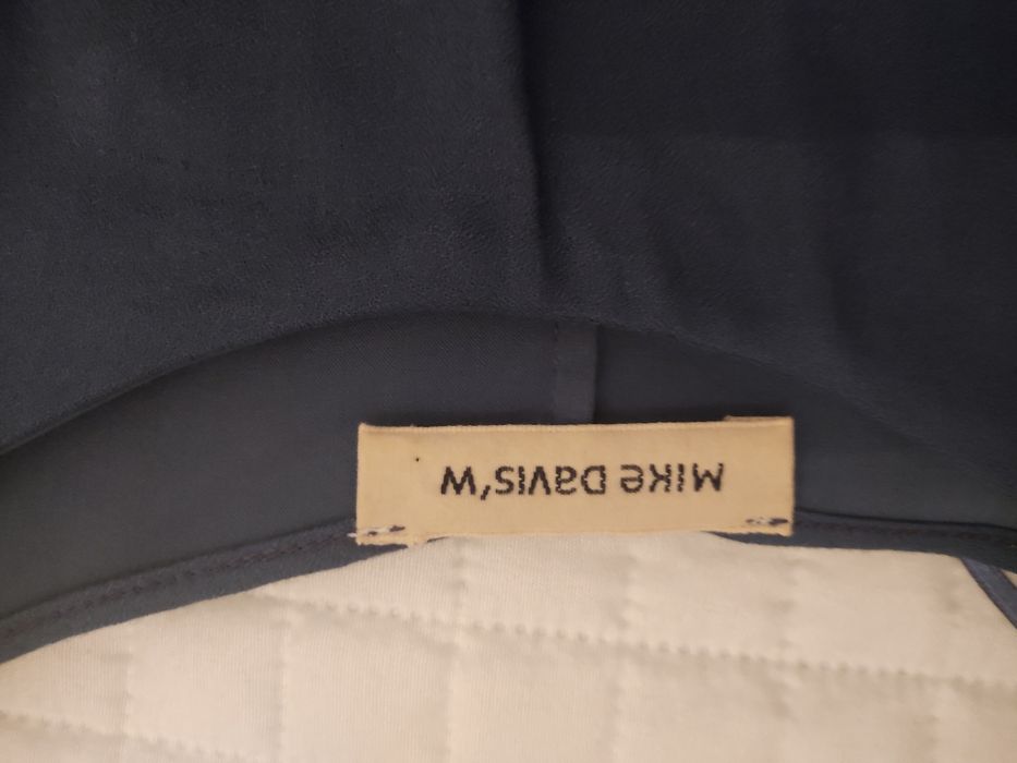 Vários vestidos cerimônia