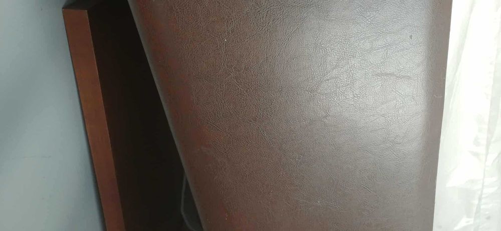 Sommier de cama casal e cabeceira de solteiro
