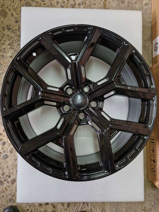Диски новые одноширокие R20 PCD 5x112 DIA 57.1 (BMF) для Volkswagen Golf, Passat, Tiguan, Jetta.