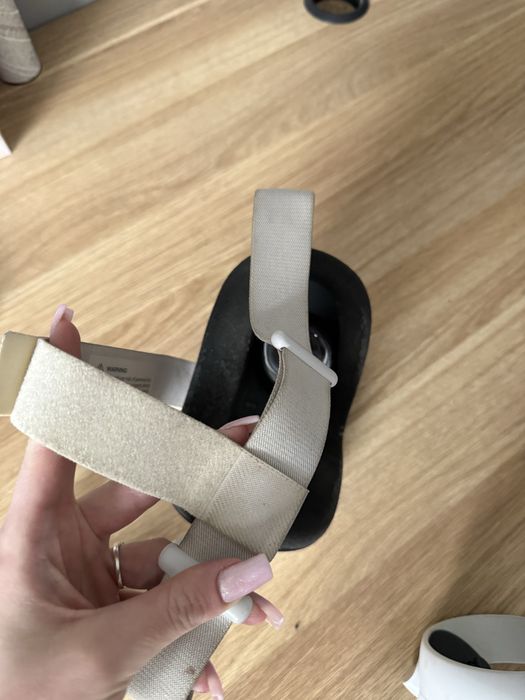 Meta quest 2 (oculus quest 2)