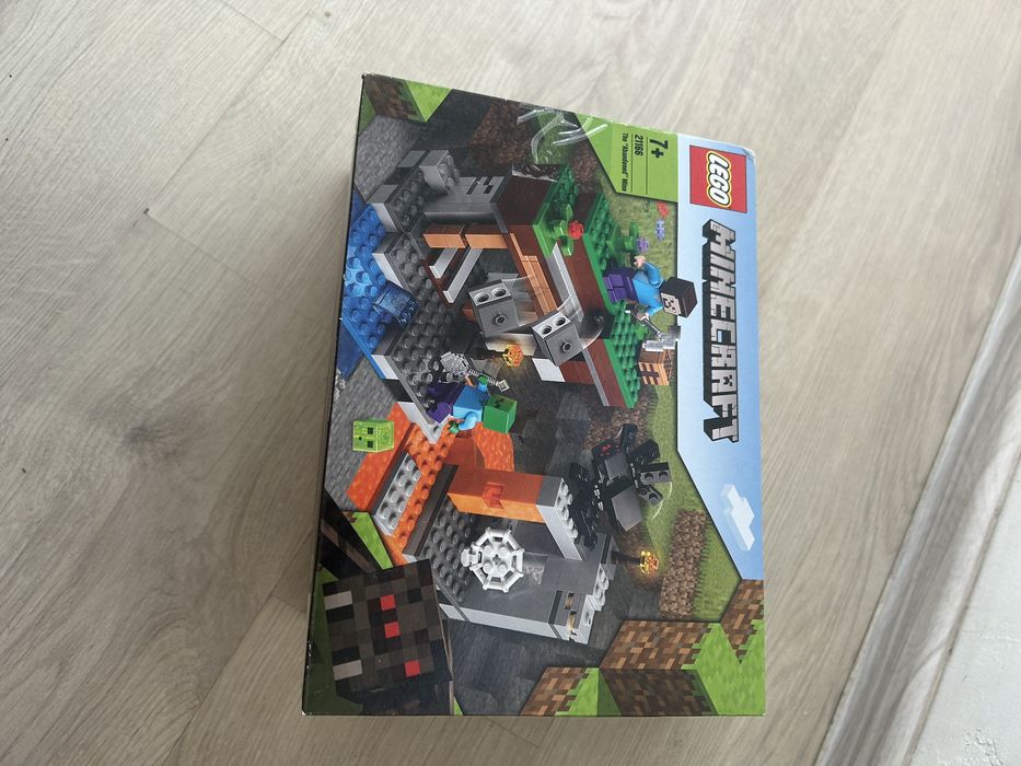 Набір Lego 75324