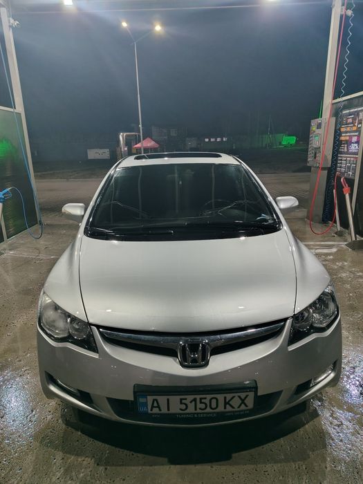Honda Civic 1.8, автомат ,газ/ бензин