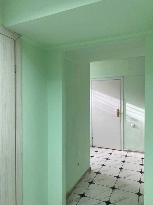 Оренда приміщення під аптеку 30 000 грн просп. Злуки