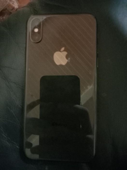 iPhone X 256GB.64751537364609121