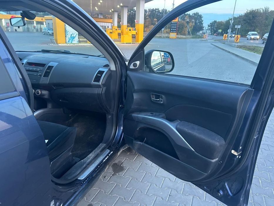 Mitsubishi Outlander 2.2