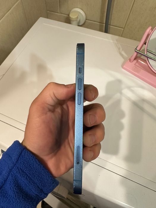 Sprzedam iPhone 13