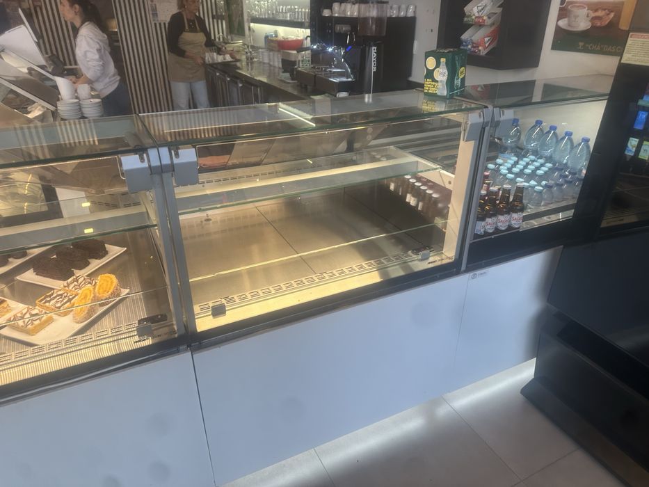 Vitrine padaria e pastwlaria