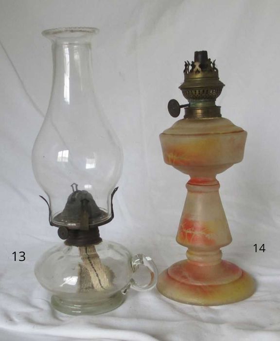 Candeeiros a petróleo antigos