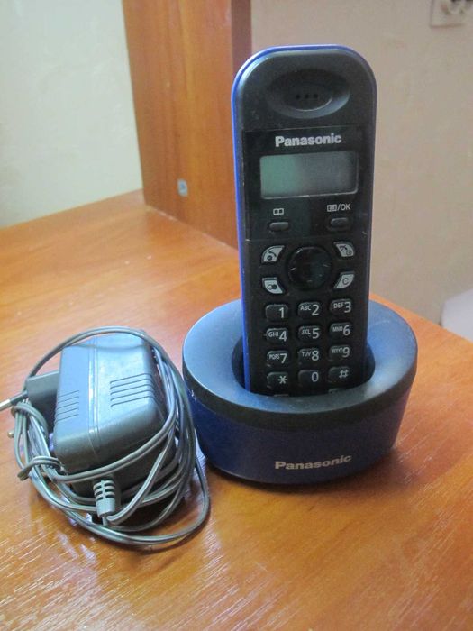 Продам цифровий стаціонарний радіотелефон Panasonic KX-TG1311