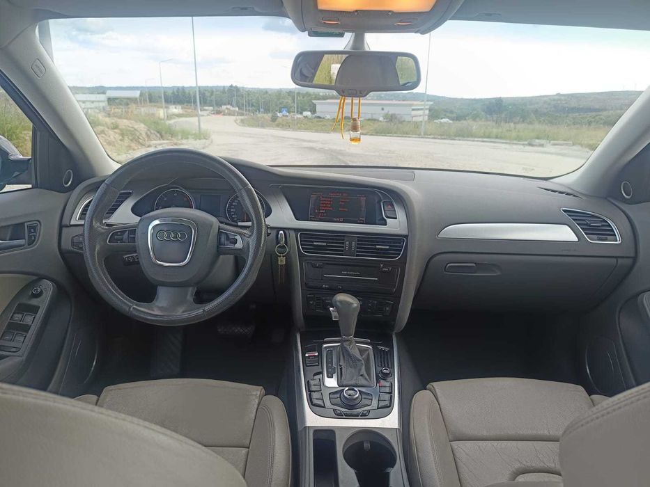 Audi A4 b8 automática