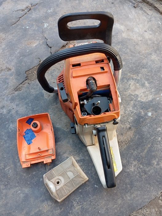 Бензопила подобіє STIHL  (Китай) в робочому стані