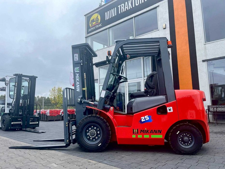 Wózek Widłowy 2,5T MIKANN, Maszt 4.5m,Triplex, Diesel  Półkabina