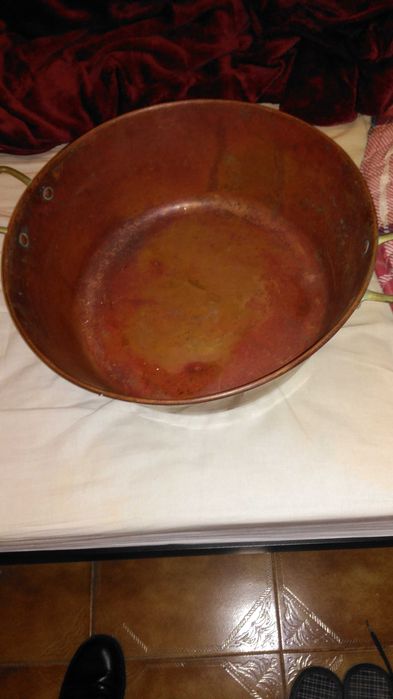 Tacho grande em cobre