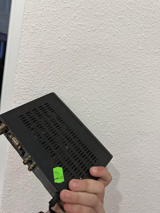 Супутниковий ресивер / тюнер Q-SAT ST-08